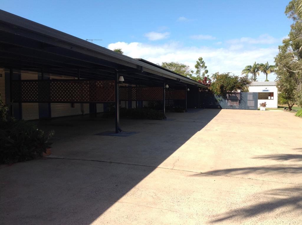 Emu Park Motel Esterno foto
